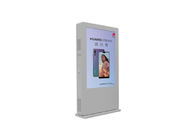 75インチの表示を広告する防水屋外の容量性電池式のデジタル ポスター携帯用移動可能なLCD