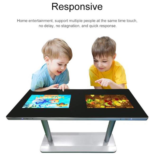 アンドロイド/Windowsのスマートな接触二重スクリーンの広告の表示ビデオ キオスクに会うための相互コーヒー テーブル